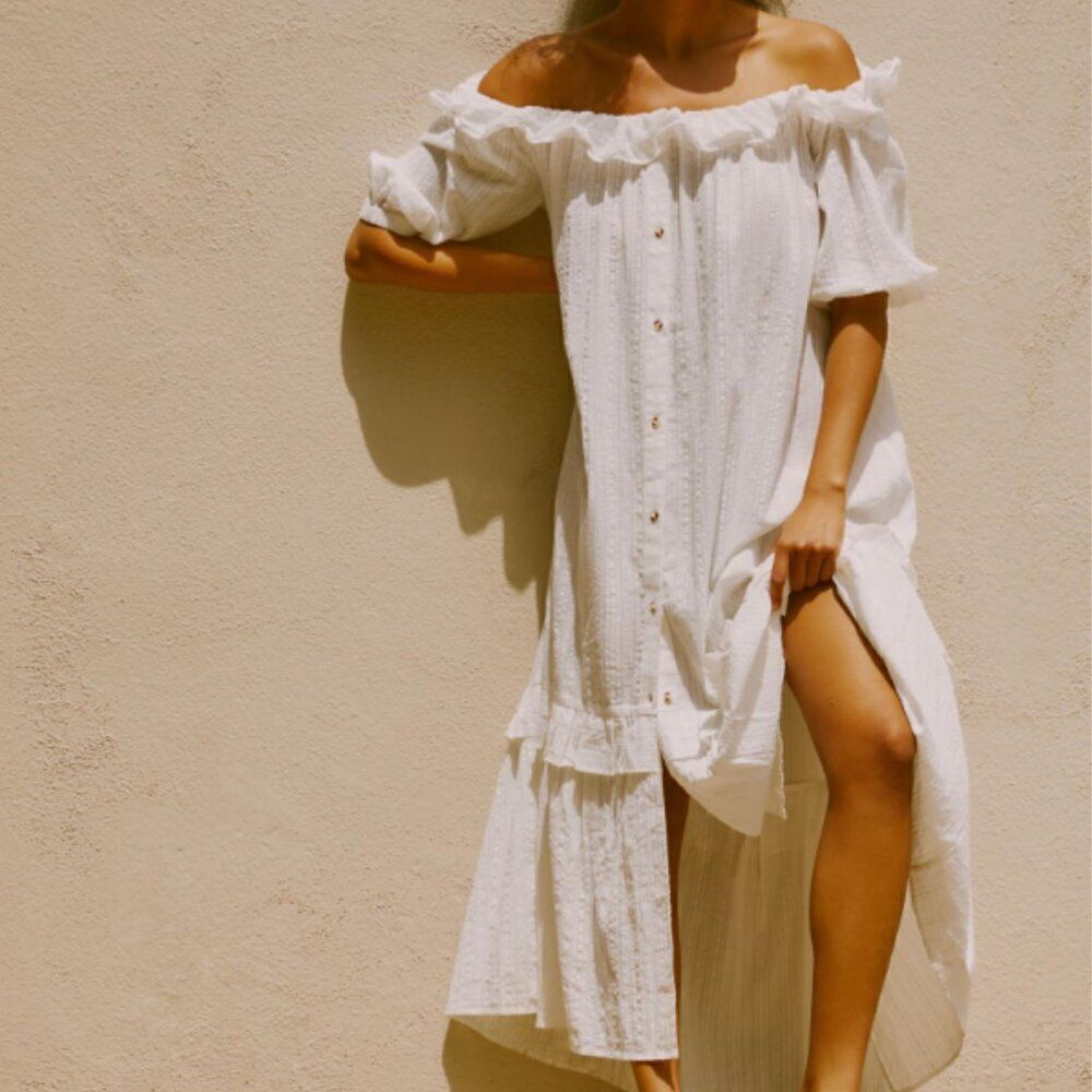 Anthropologie Ruffle Off-The-Shoulder Gauze Dress in White Size Medium